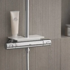 GROHE Vitalio System 310 Duschsystem Mit Thermostatbatterie Mit Ablage -Hansgrohe Verkäufe grohe duschsysteme vitalio 310 mit thermostatbatterie 6078805