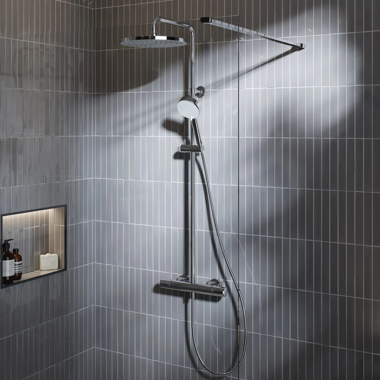 Ideal Standard Ceratherm T25 N Duschsystem, Kopfbrause Rund 1 Ideal Standard Ceratherm T25 N Duschsystem, Kopfbrause Rund