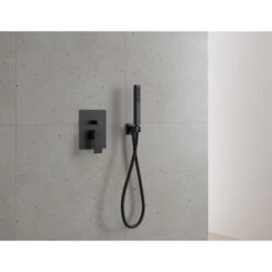 Kronenbach Quara 3.0 Black Duschsystem Unterputz, Einhebelmischer Mit Umsteller, Eckig -Hansgrohe Verkäufe kronenbach duschsysteme quara 3 black unterputz 13916945