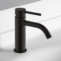 Montage- Und Armaturenset Lima 2.0 Für Waschtisch Mit Unterschrank -Hansgrohe Verkäufe zubehoersets montage und armaturenset lima 2 13150180